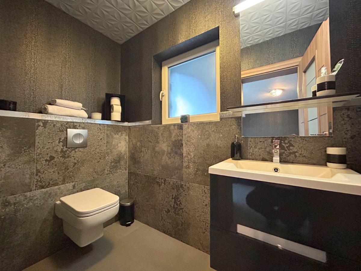 Thea Apartment Temešvár Exteriér fotografie