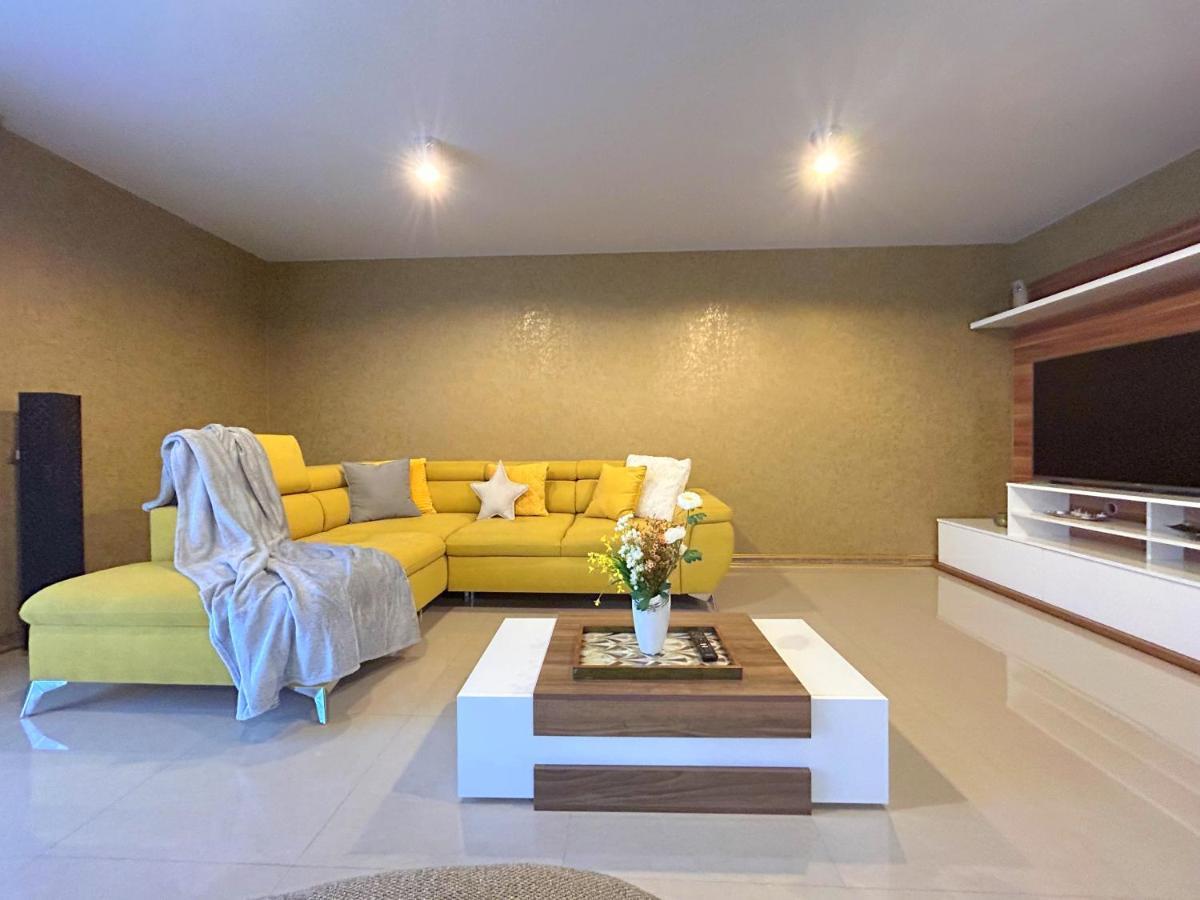 Thea Apartment Temešvár Exteriér fotografie
